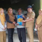 Pemerintah Kabupaten Bekasi mulai mendistribusikan bantuan benih padi bagi petani Kabupaten Bekasi 