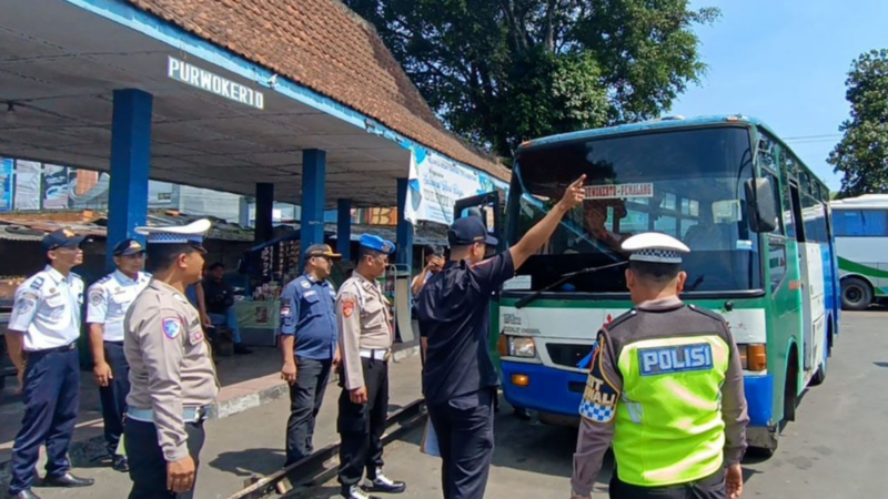 Ramp Check Angkutan Umum di Purbalingga