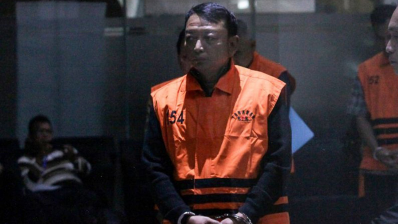 Hakim Terjerat Suap Sengketa Lahan