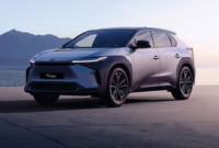 mobil listrik Toyota terbaru
