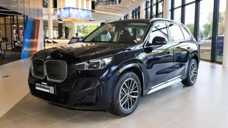 BMW dan Mercedes Pangkas Harga