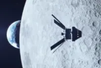 Ilustrasi pesawat ruang angkasa yang membawa manusia dalam misi Artemis terbang di sekitar Bulan. Foto: NASA