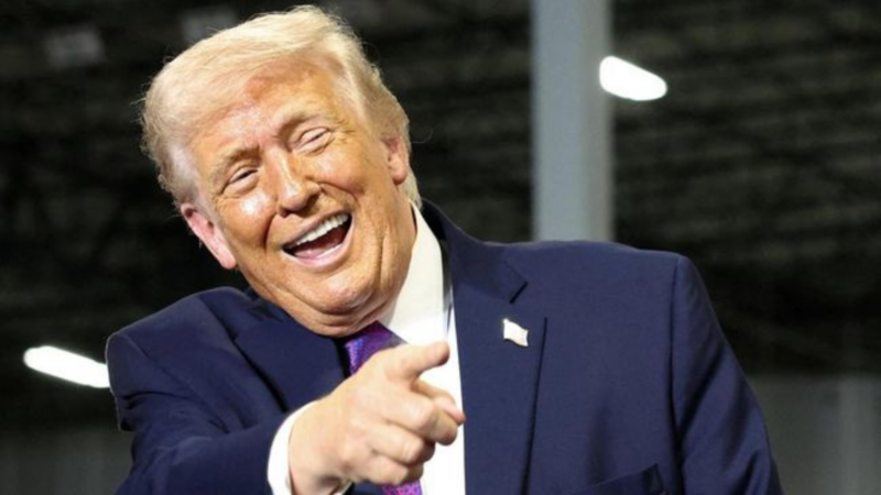 Trump Serang Fasilitas Minyak Iran