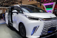 Mudik dengan Lexus LM 350h