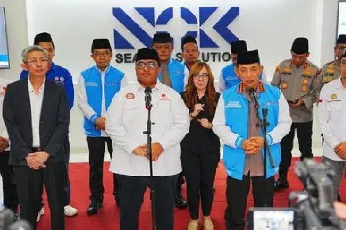 Kapolri Minta Desk Ketenagakerjaan Polri Lebih Aktif Lindungi Buruh