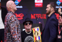 Pertarungan Tyson Fury Melawan Arslanbek Makhmudov Siap Guncang Ring Tinju Dunia