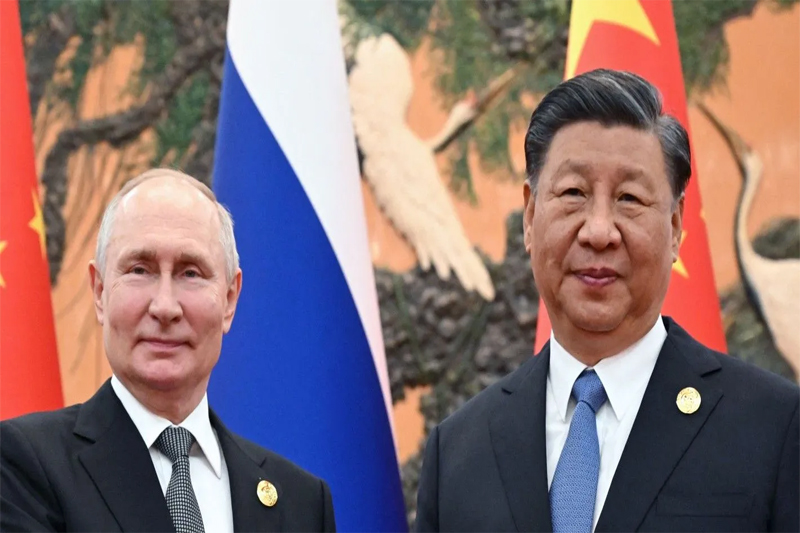 Rusia dan China Diuntungkan dari Ketegangan Barat dengan Iran di Panggung Global