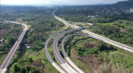 Suara gemuruh tanah Bitung
